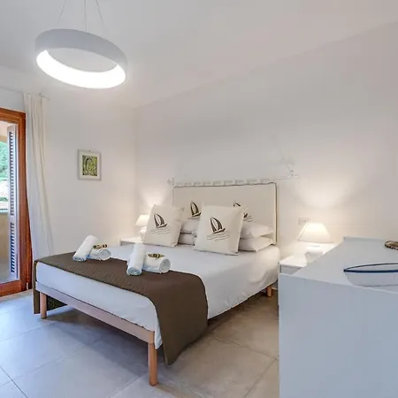Residenza Il Veliero, San Teodoro - 4 Min Dalla Διαμέρισμα