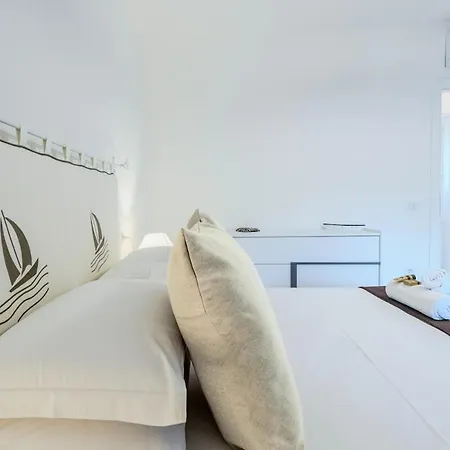 Residenza Il Veliero, San Teodoro - 4 Min Dalla * Monte Petrosu